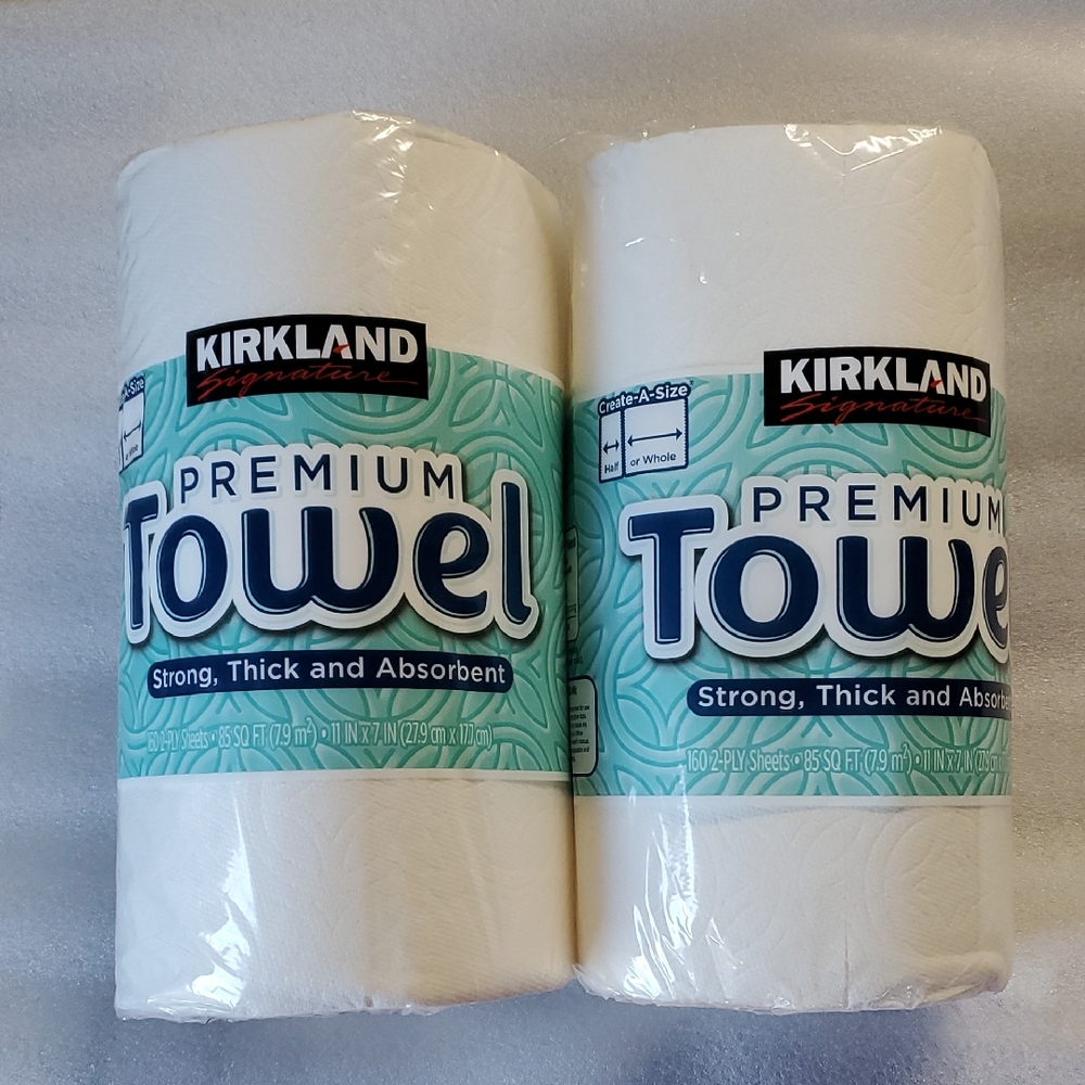 2 Rolls Of Kirkland Signature Premium White Paper Towels